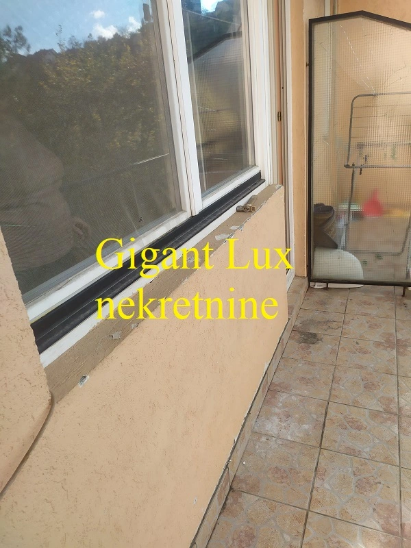 Izdaje se garsonjera u Nišu-Staro groblje 6