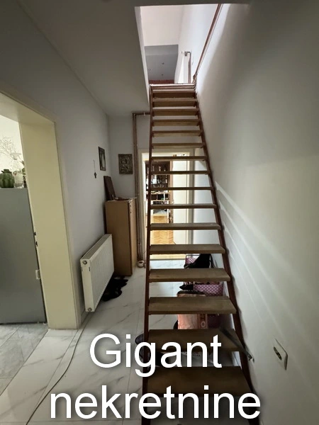 Prodaja dupex stana u centru Aleksinca 4