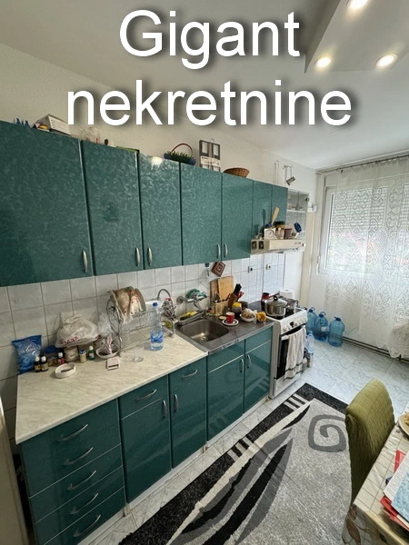 Prodaja dupex stana u centru Aleksinca 3