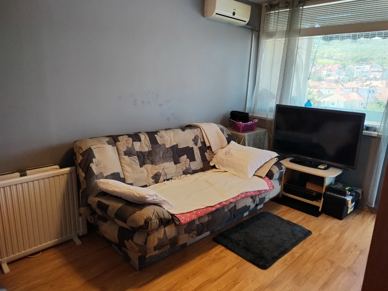 Prodaja trosobnog stana u Nišu-Trošarina 19