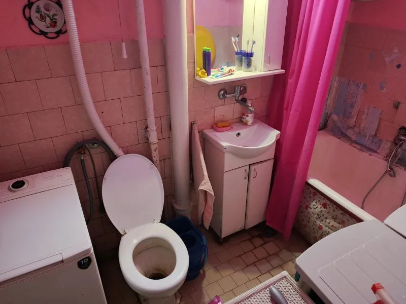 Prodaja dvosobnog stana u centru Niša 5