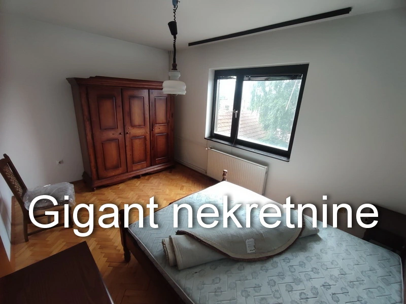 Prodaja dva objekta u Pasi Poljani 4