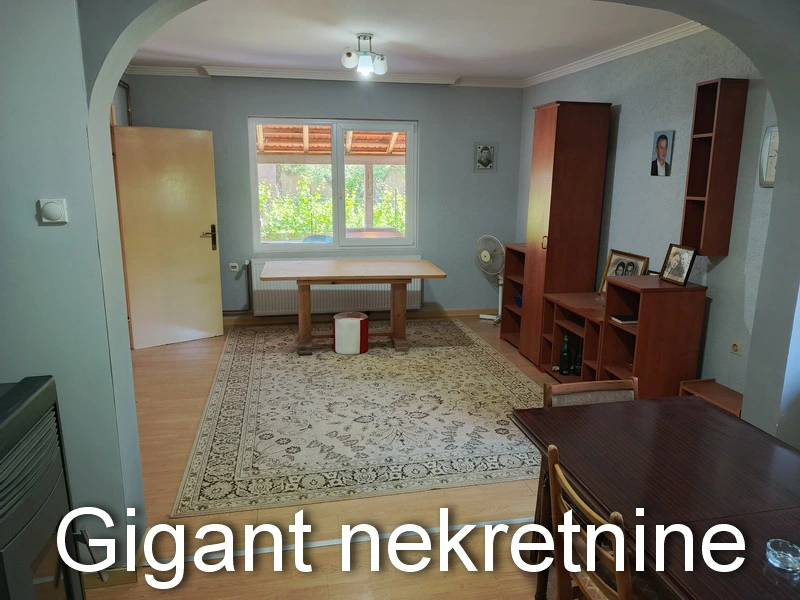 Ekskluzivna prodaja domaćinstva u selu Trupale 12