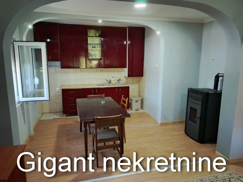 Ekskluzivna prodaja domaćinstva u selu Trupale 11