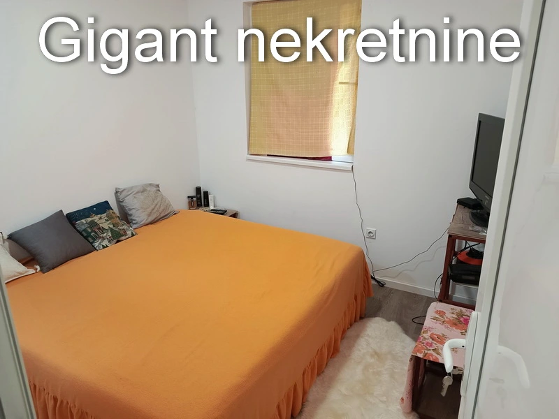 Prodaje se kuća u naselju Ratko Jović 9