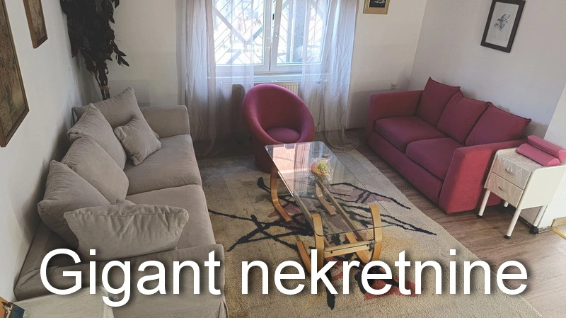 Prodaje se kuća u naselju Nikola Tesla 7