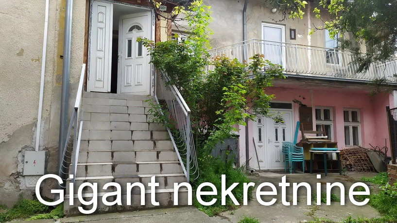 Prodaja kuće - Centar 7