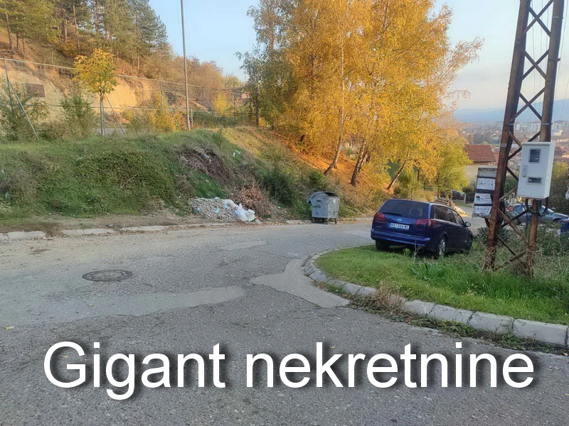 Prodaja kuce u Pirotu 2