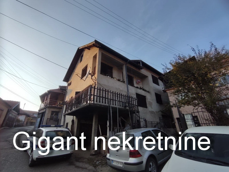 Prodaja kuce u Pirotu 13