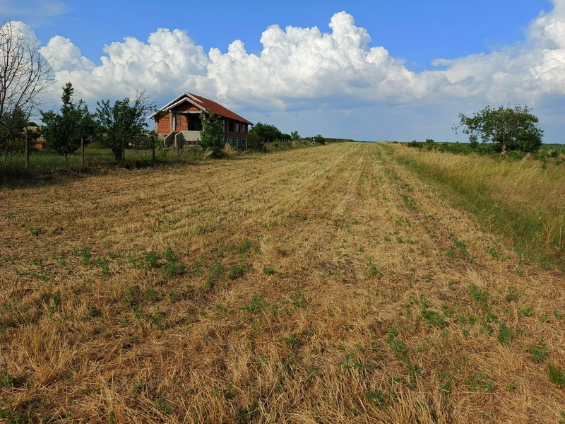 Prodaja zemljišta u okolini Niša-Aleksandrovo 2
