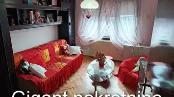 Izdaje se trosoban stan u kući kod Žitopeka u Nišu 3