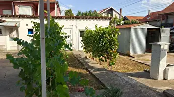 Izdaje se kuća u naselju Branko Bjegović 2
