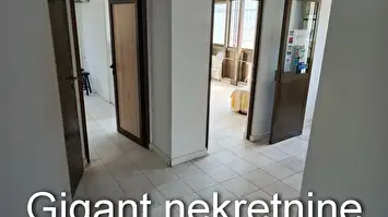 Prodaje se poslovni prostor preko puta bolnice u Nišu 3